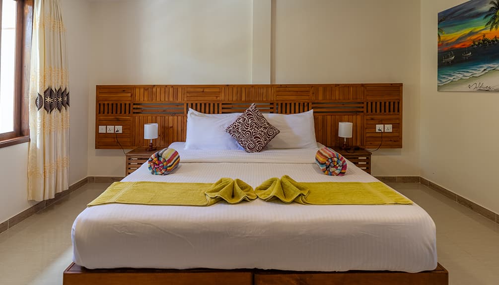 10 nights full board for two with speedboat transfers and 7 excursions