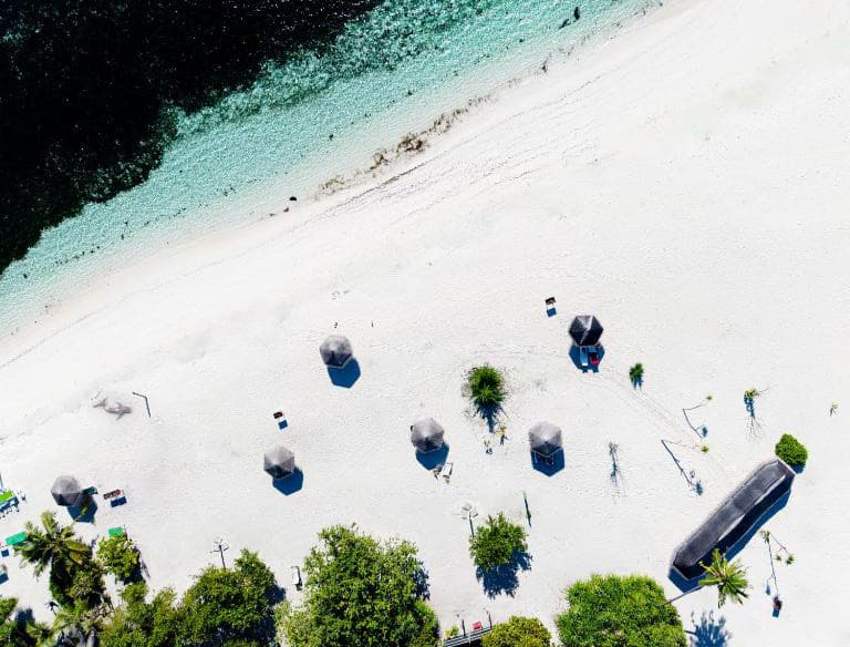 Work-from-island long stay: 10 nights B&B with speedboat transfer