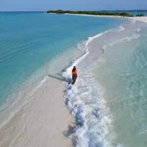 5-night honeymoon for 2 with breakfast, dinner and a beach dinner
